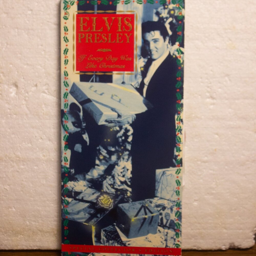 Elvis Presley Collector's Edition If Every Day was Like Christmas CD and Pop-up
